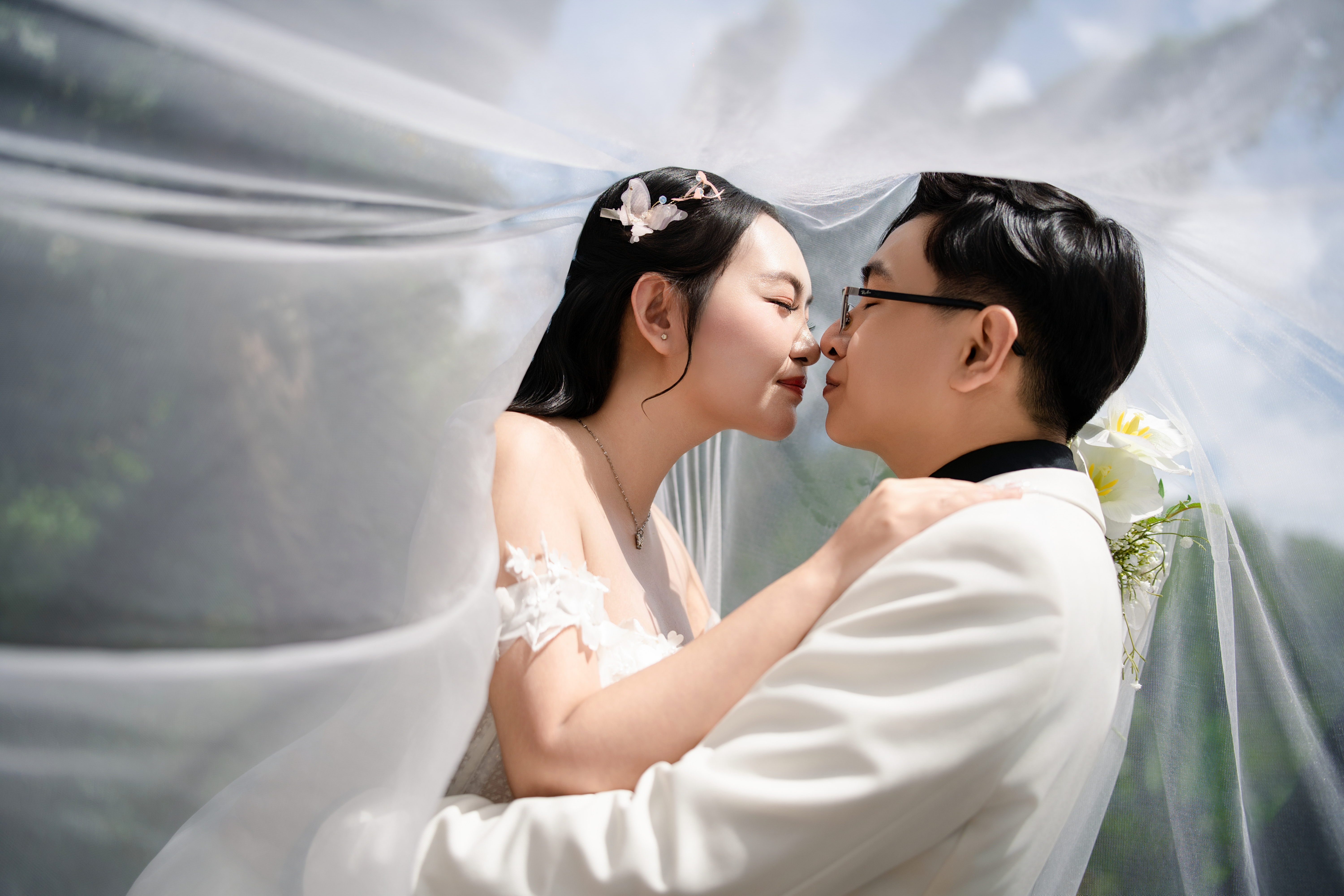 Wedding Hero